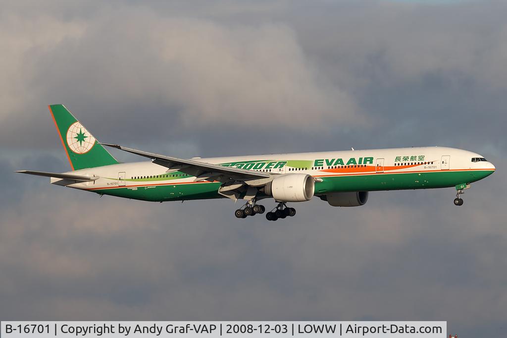 B-16701, 2005 Boeing 777-35E/ER C/N 32639, Eva Air 777-300