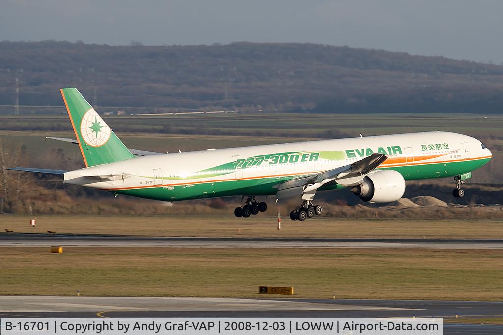 B-16701, 2005 Boeing 777-35E/ER C/N 32639, Eva Air 777-300