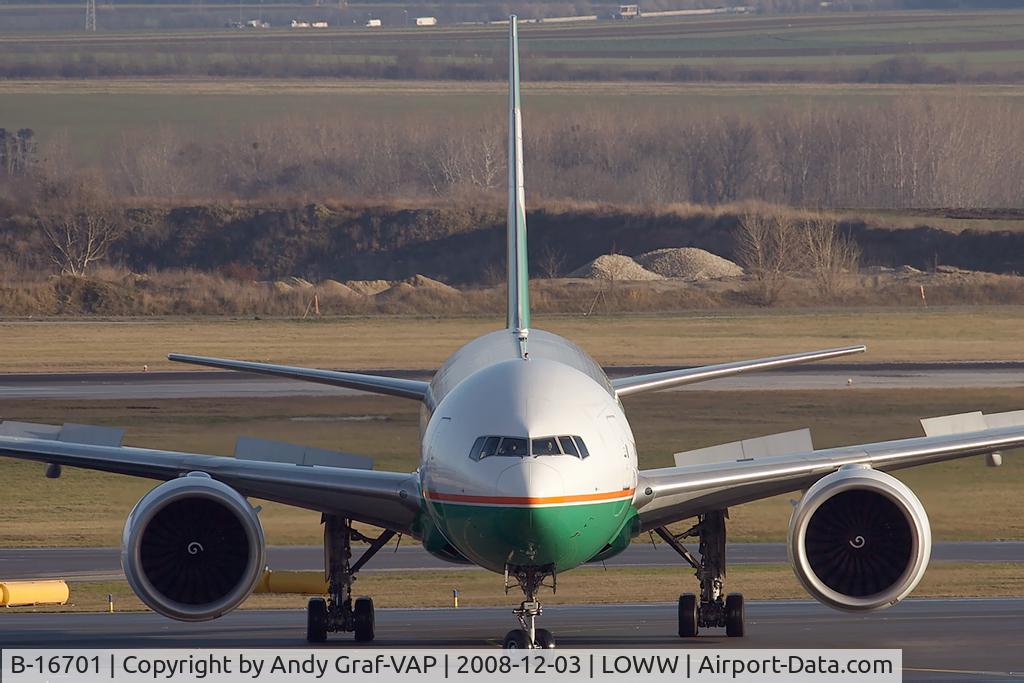 B-16701, 2005 Boeing 777-35E/ER C/N 32639, Eva Air 777-300