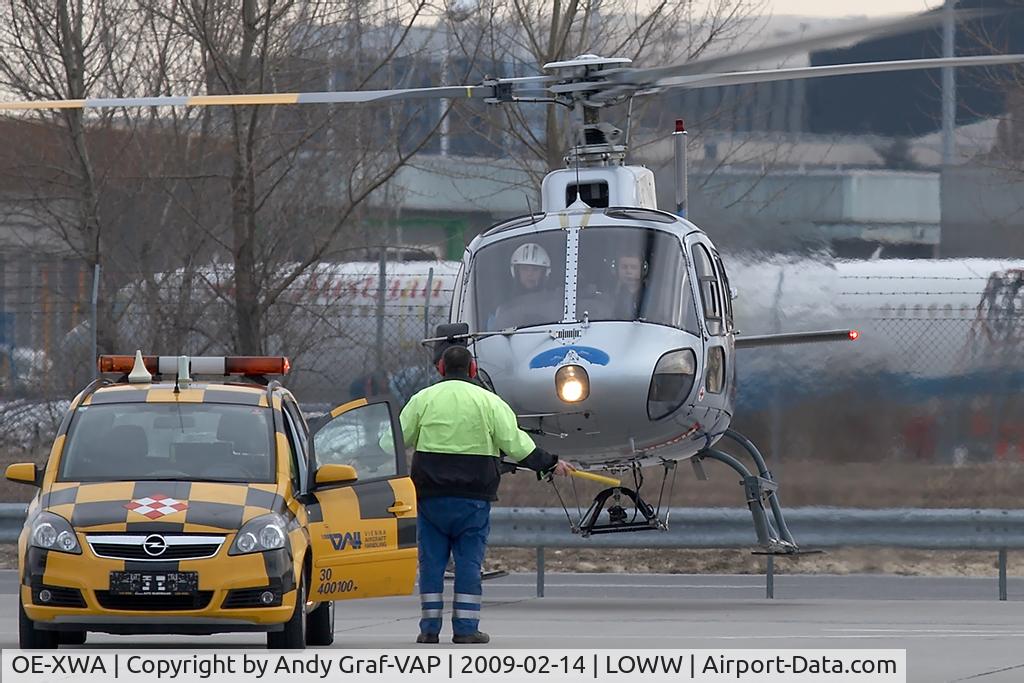 OE-XWA, 1983 Aerospatiale AS-350B-2 Ecureuil C/N 1707, Knaus Helocopter Eurocopter AS 350B-2 Ecureuil