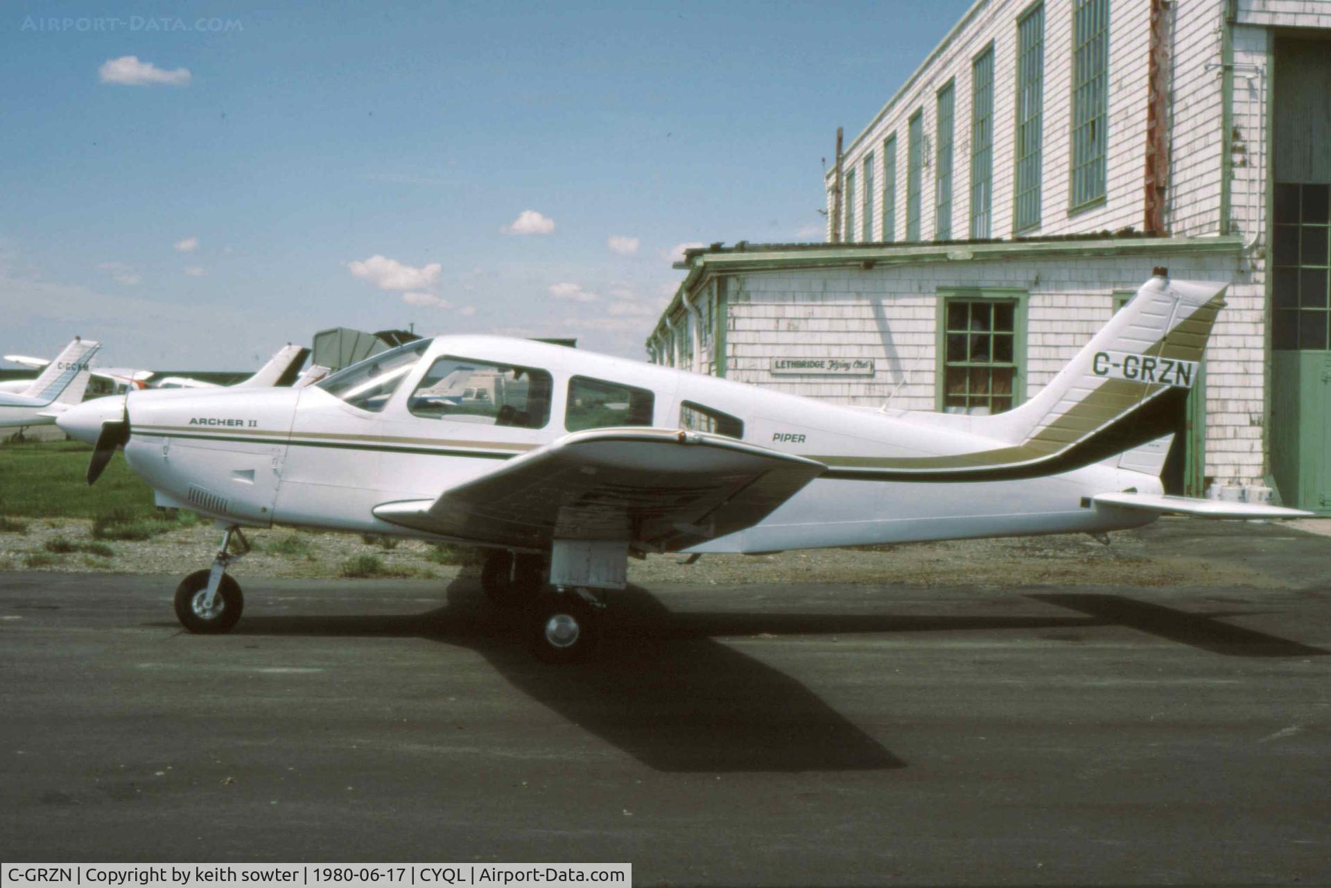 C-GRZN, 1978 Piper PA-28-181 Archer II C/N 28-7890231, Based aircraft