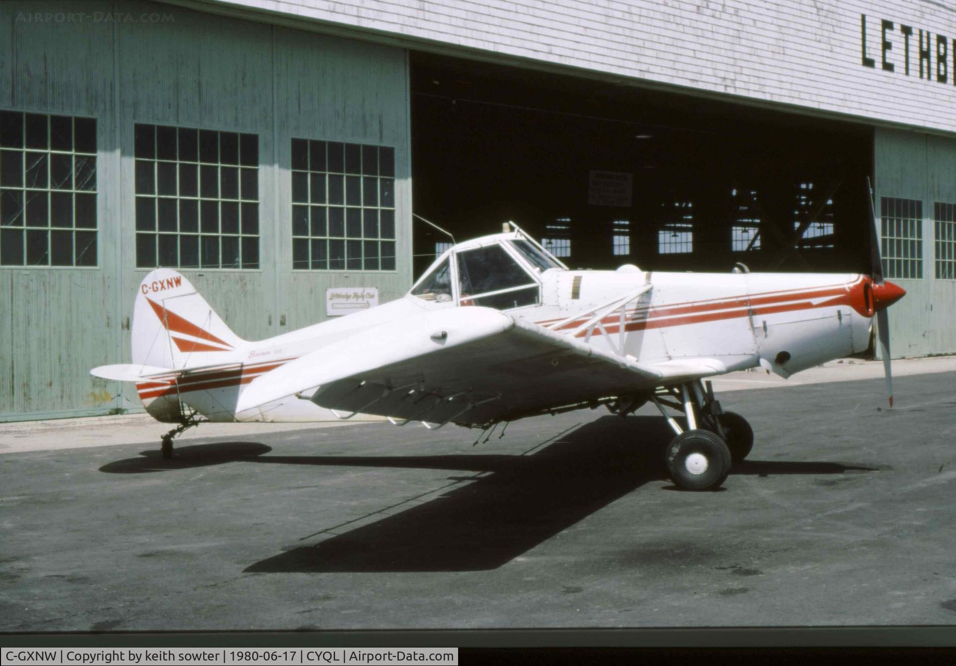 C-GXNW, 1968 Piper PA-25 Pawnee C/N 25-4564, Based aircraft