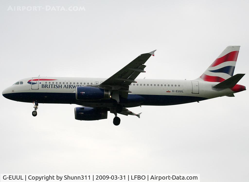 G-EUUL, 2002 Airbus A320-232 C/N 1708, Landing rwy 32L