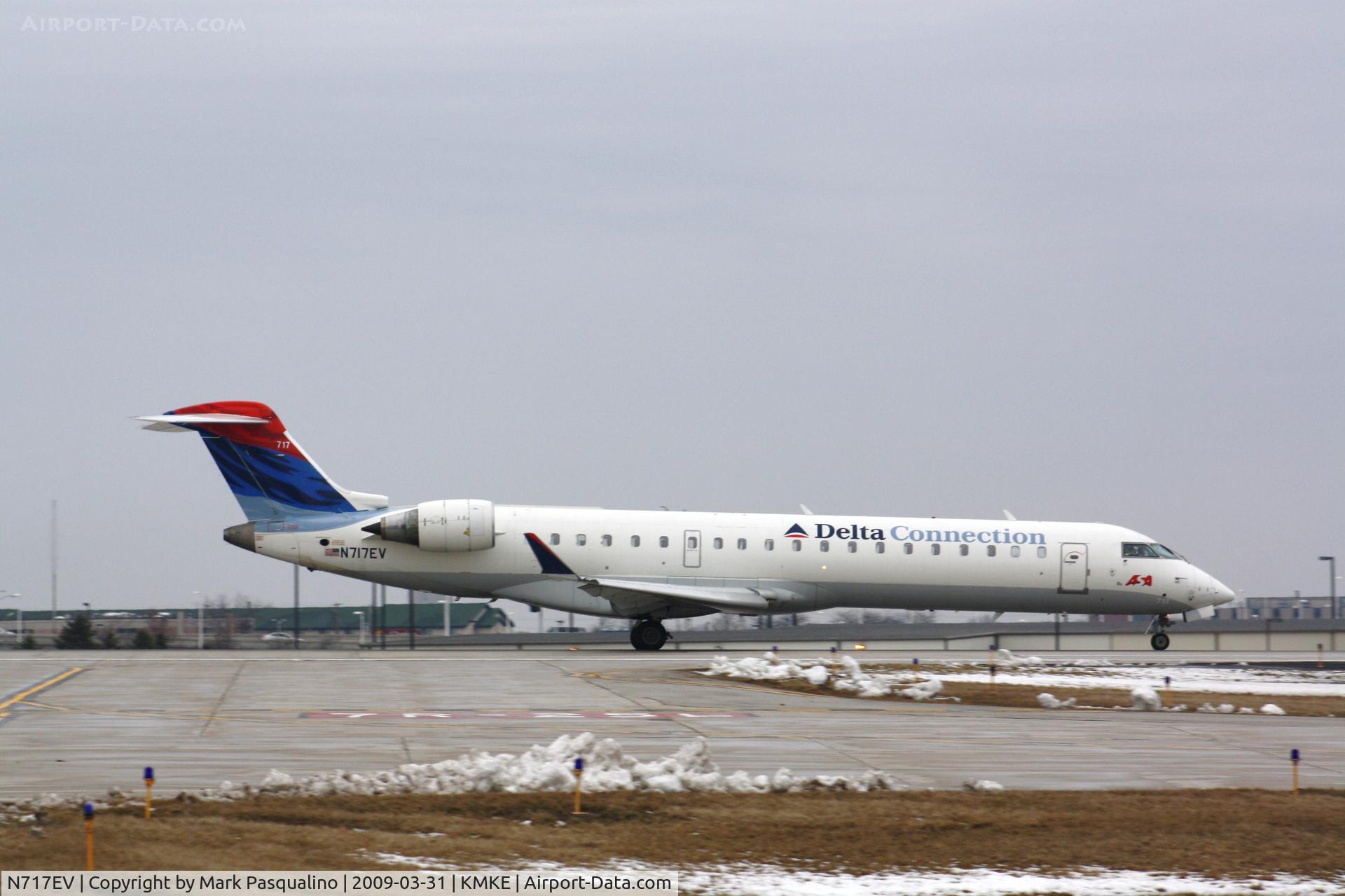 N717EV, 2003 Bombardier CRJ-701 (CL-600-2C10) Regional Jet C/N 10088, CL-600-2C10