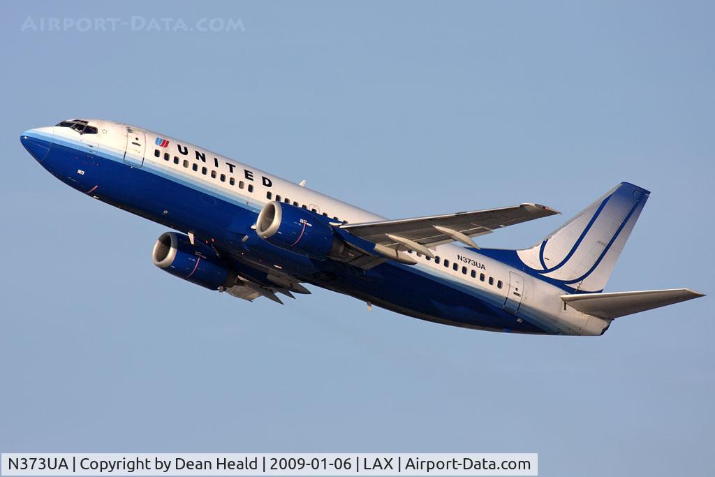 N373UA, 1989 Boeing 737-322 C/N 24638, United Airlines N373UA (FLT UAL342) climbing out from RWY 25R enroute to Denver Int'l (KDEN). United is phasing out all of their 737-300's so get 'em while you can.
