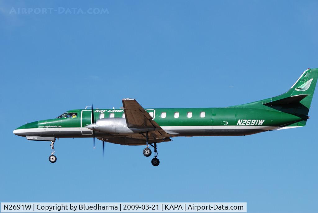 N2691W, 1986 Fairchild SA-227AC Metro III C/N AC-655B, Key Lime Air on final approach to 17L.