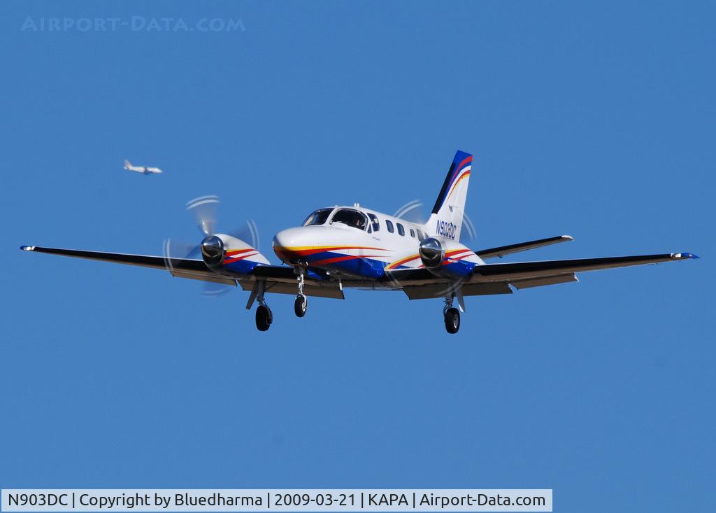 N903DC, 1978 Cessna 441 Conquest II C/N 441-0061, On final approach to 17L.