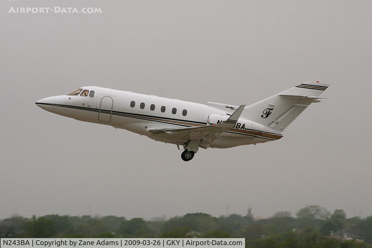 N243BA, 1998 Raytheon Hawker 800XP C/N 258365, Departing Arlington Municipal - IFR Duck weather!
