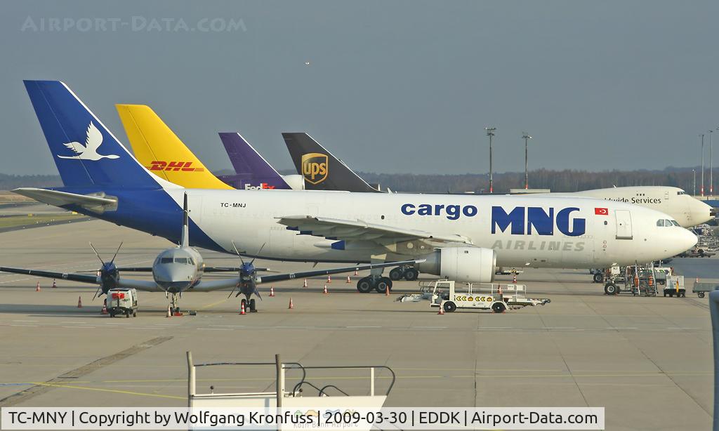 TC-MNY, 1984 Airbus A300B4-203 C/N 299, Cargo Ramp CGN