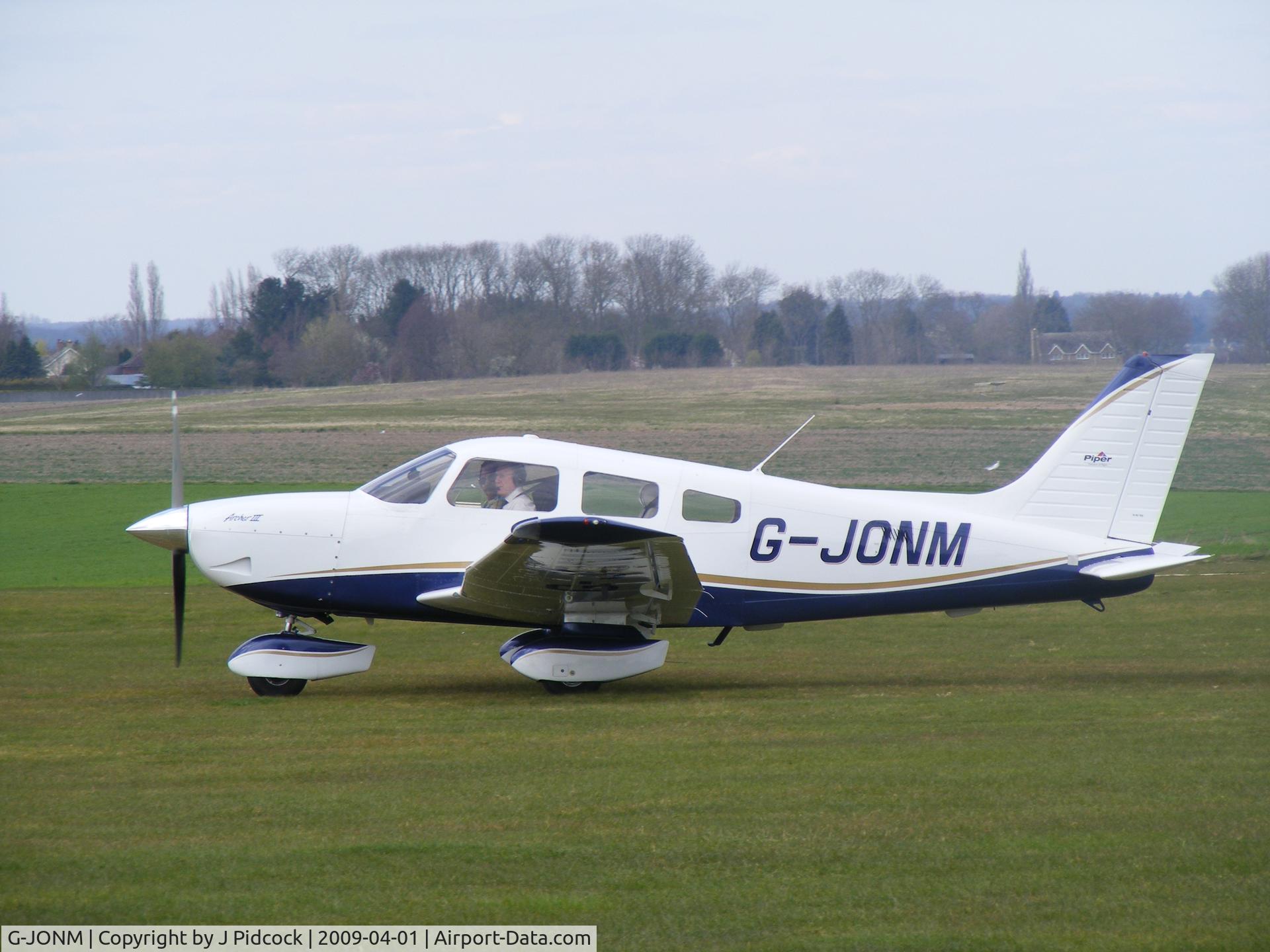 G-JONM, 2005 Piper PA-28-181 Cherokee Archer III C/N 28-43614, Sibson
