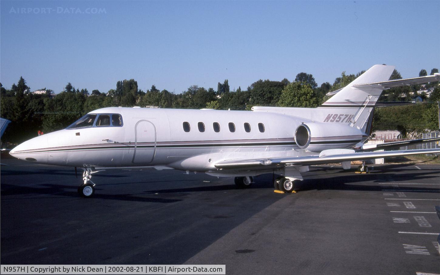 N957H, 1994 Raytheon Corporate Jets Inc Hawker 800 C/N 258260, KBFI