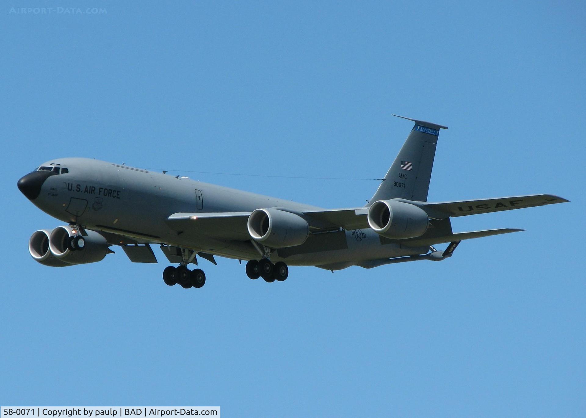 58-0071, 1958 Boeing KC-135T Stratotanker C/N 17816, KC-135 from Macdill Air Force Base doing touch and goes at Barksdale Air Force Base.