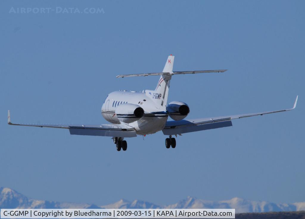 C-GGMP, 2007 Hawker Beechcraft 900XP C/N HA-0011, On final