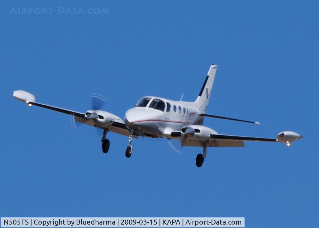 N505TS, 1978 Cessna 340A C/N 340A0505, On final approach to 17L.