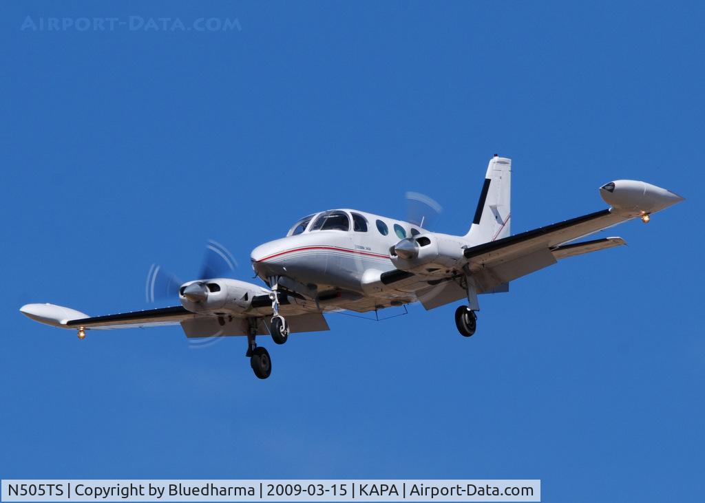 N505TS, 1978 Cessna 340A C/N 340A0505, On final approach to 17L.
