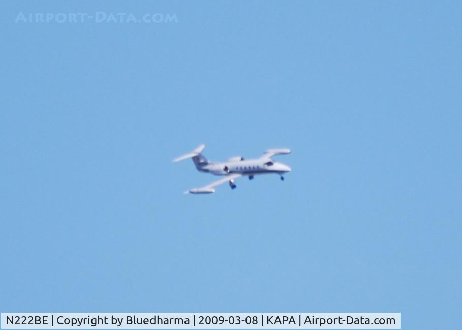 N222BE, 1982 Gates Learjet 35A C/N 35-489, On final approach to 17L.