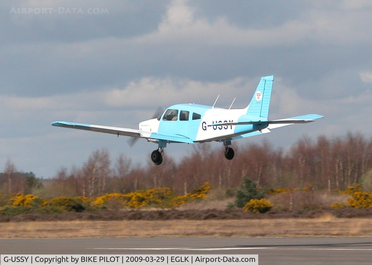 G-USSY, 1982 Piper PA-28-181 Cherokee Archer II C/N 28-8290011, ABOUT TO TOUCH DOWN ON 25