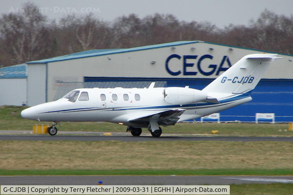 G-CJDB, 2007 Cessna 525 CitationJet CJ1+ C/N 525-0648, Cessna 525 departing Bournemouth