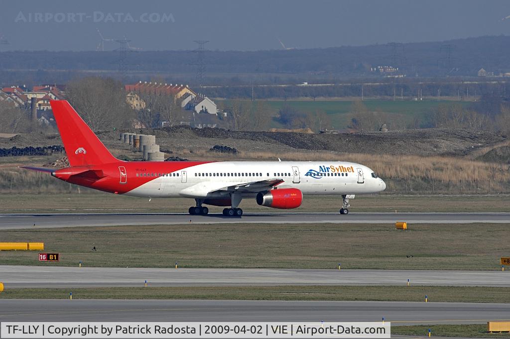 TF-LLY, 1987 Boeing 757-225 C/N 22691, New Airline 