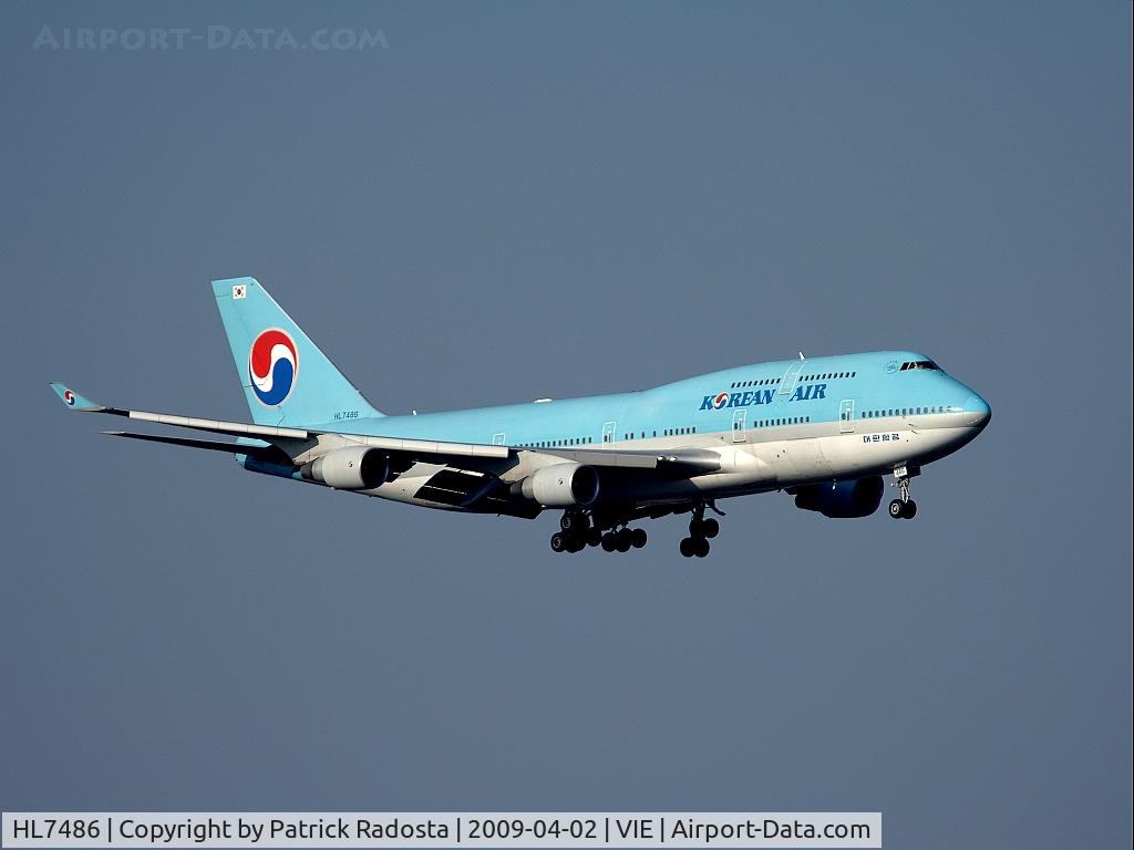 HL7486, 1992 Boeing 747-4B5 C/N 26396, Korean Air replaced its A 330 Passenger on the flights to Vienna by 747-400