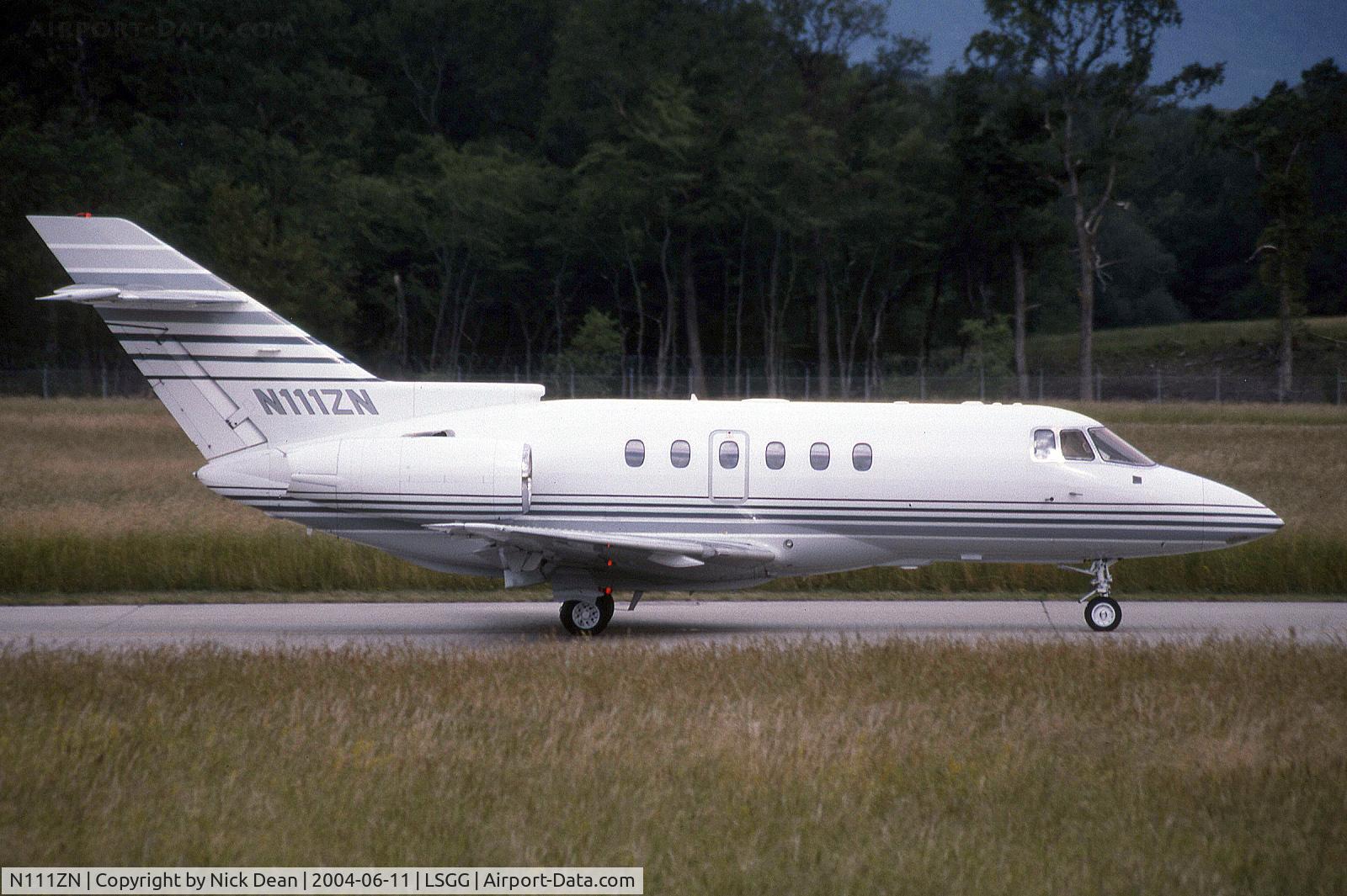 N111ZN, 1997 Raytheon Hawker 800XP C/N 258327, LSGG