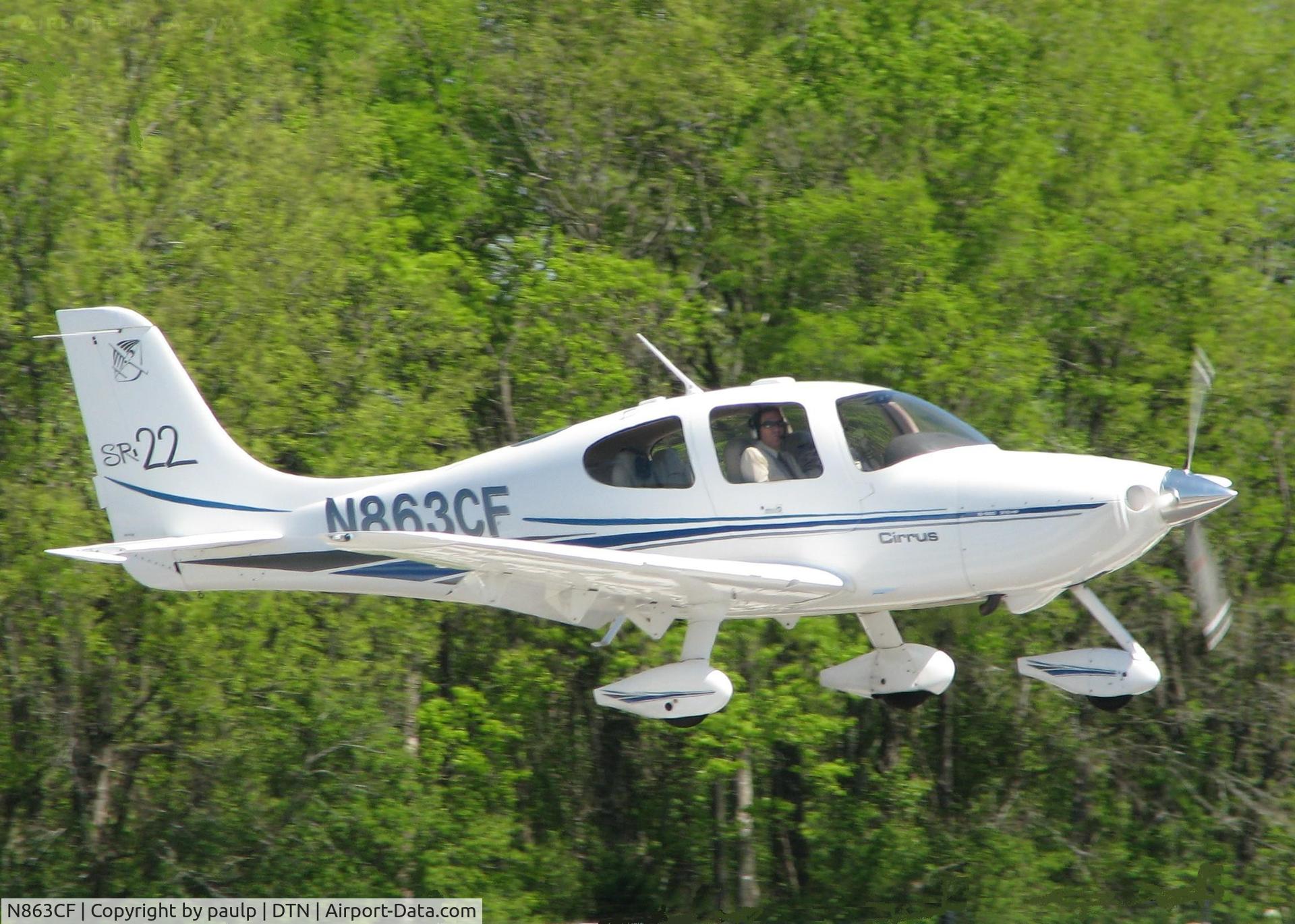 N863CF, 2002 Cirrus SR22 C/N 0191, Landing on runway 14 at the Shreveport Downtown airport.
