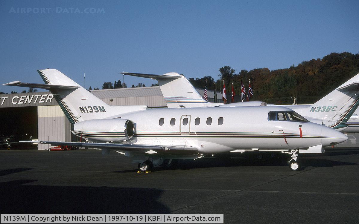N139M, 1997 Raytheon Hawker 800XP C/N 258330, KBFI