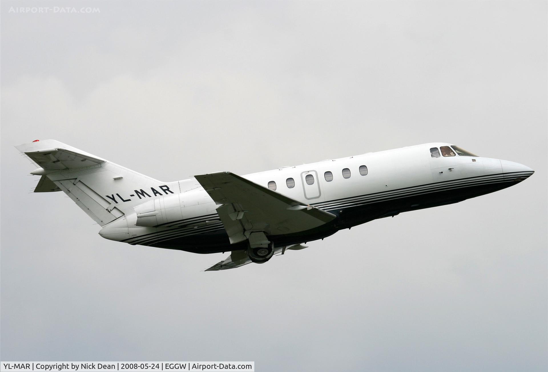 YL-MAR, 1998 Raytheon Hawker 800XP C/N 258389, EGGW