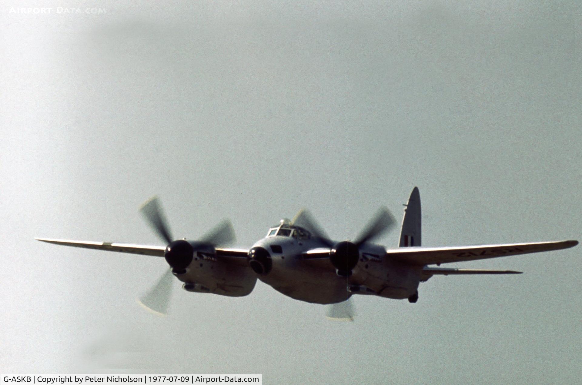 G-ASKB, 1946 De Havilland DH-98 Mosquito TT.35 C/N RS-712, The Strathallan Collection's Mosquito giving the spectators a low-level flypast.