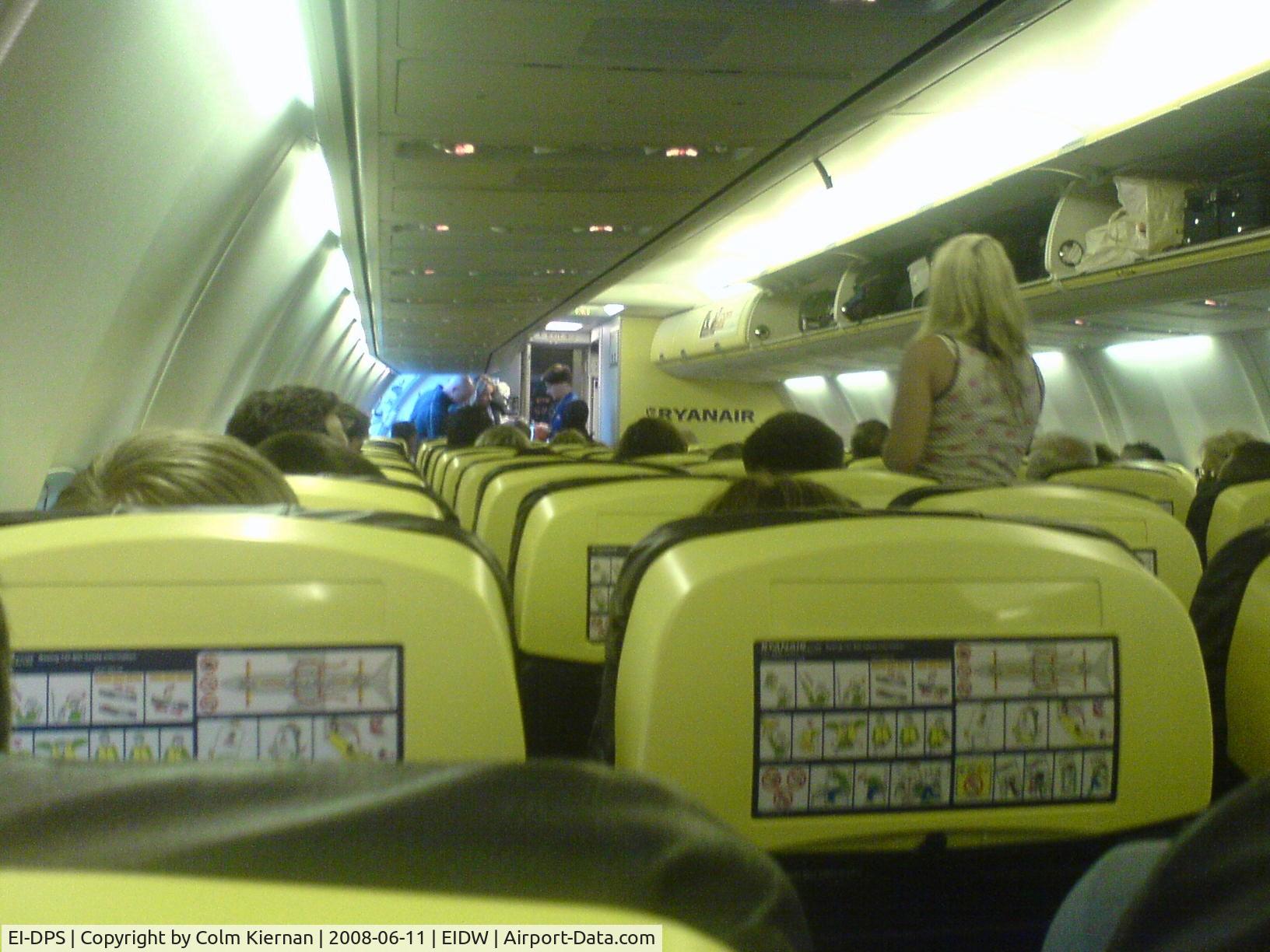 EI-DPS, 2007 Boeing 737-8AS C/N 33641, Lovely interior...