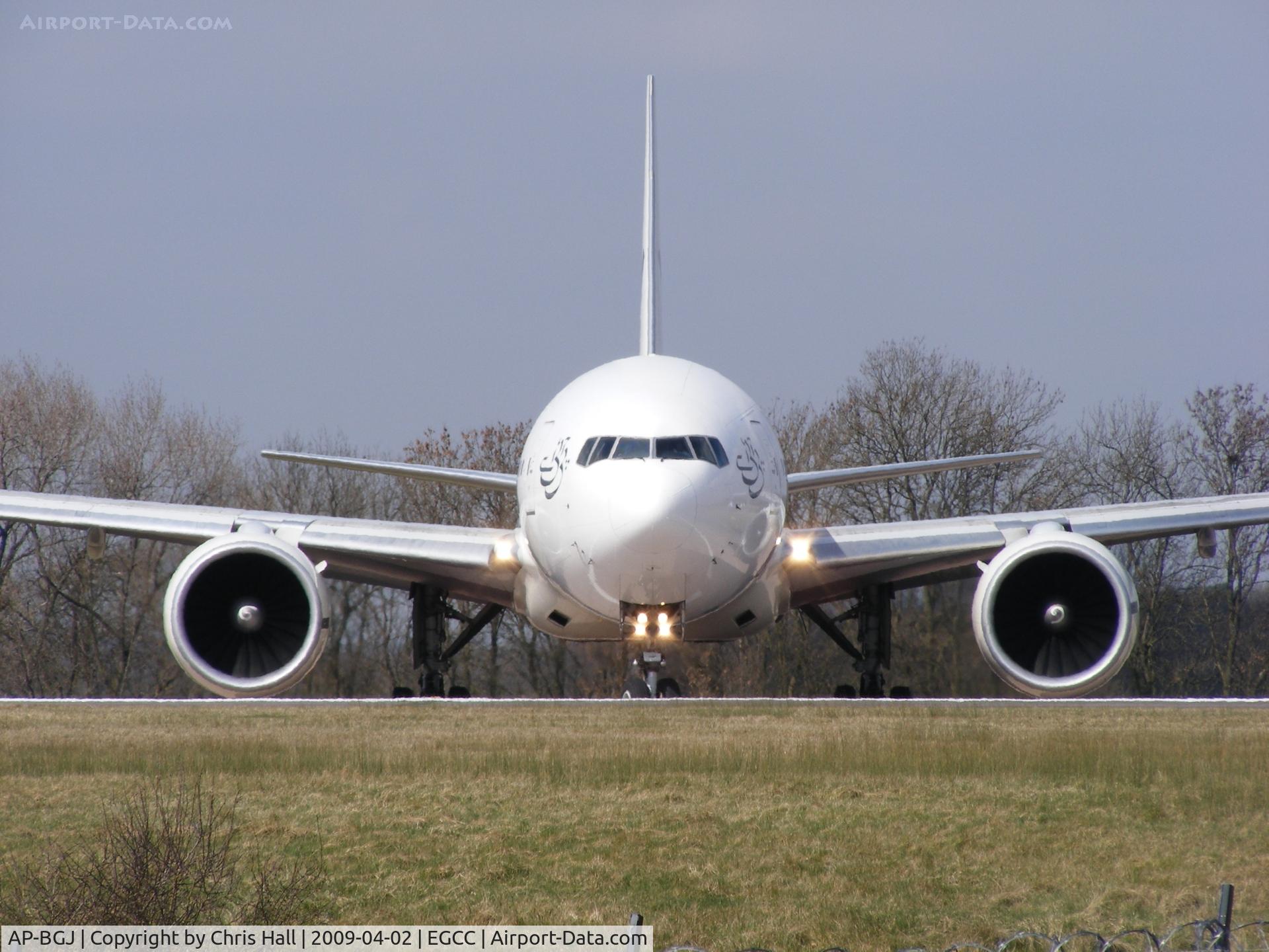 AP-BGJ, 2003 Boeing 777-240/ER C/N 33775, PIA