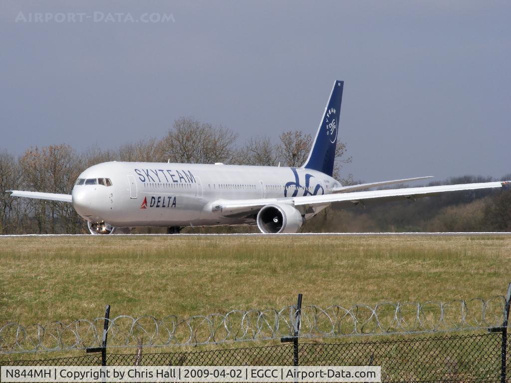 N844MH, 2002 Boeing 767-432/ER C/N 29717, Delta SkyTeam alliance