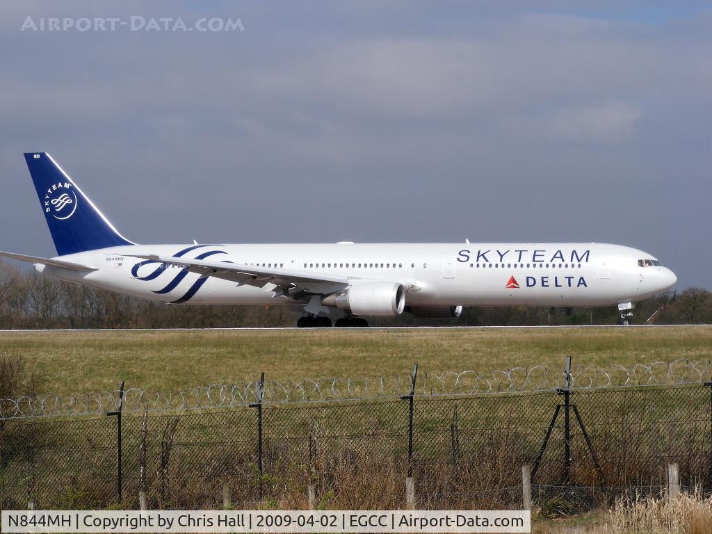 N844MH, 2002 Boeing 767-432/ER C/N 29717, Delta SkyTeam alliance