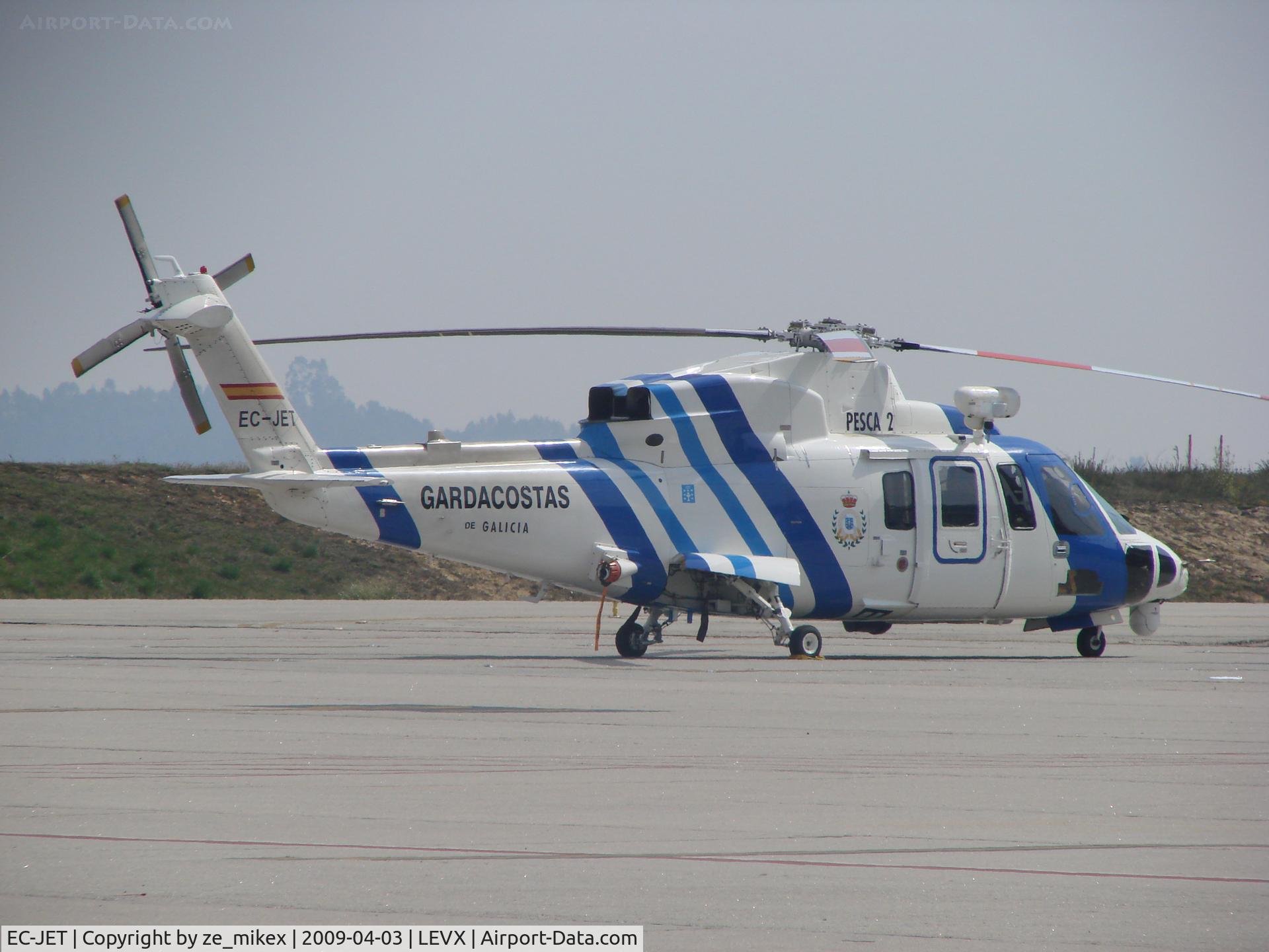 EC-JET, 2005 Sikorsky S-76C C/N 760578, Sikorsky S-76 at vigo airport, spain