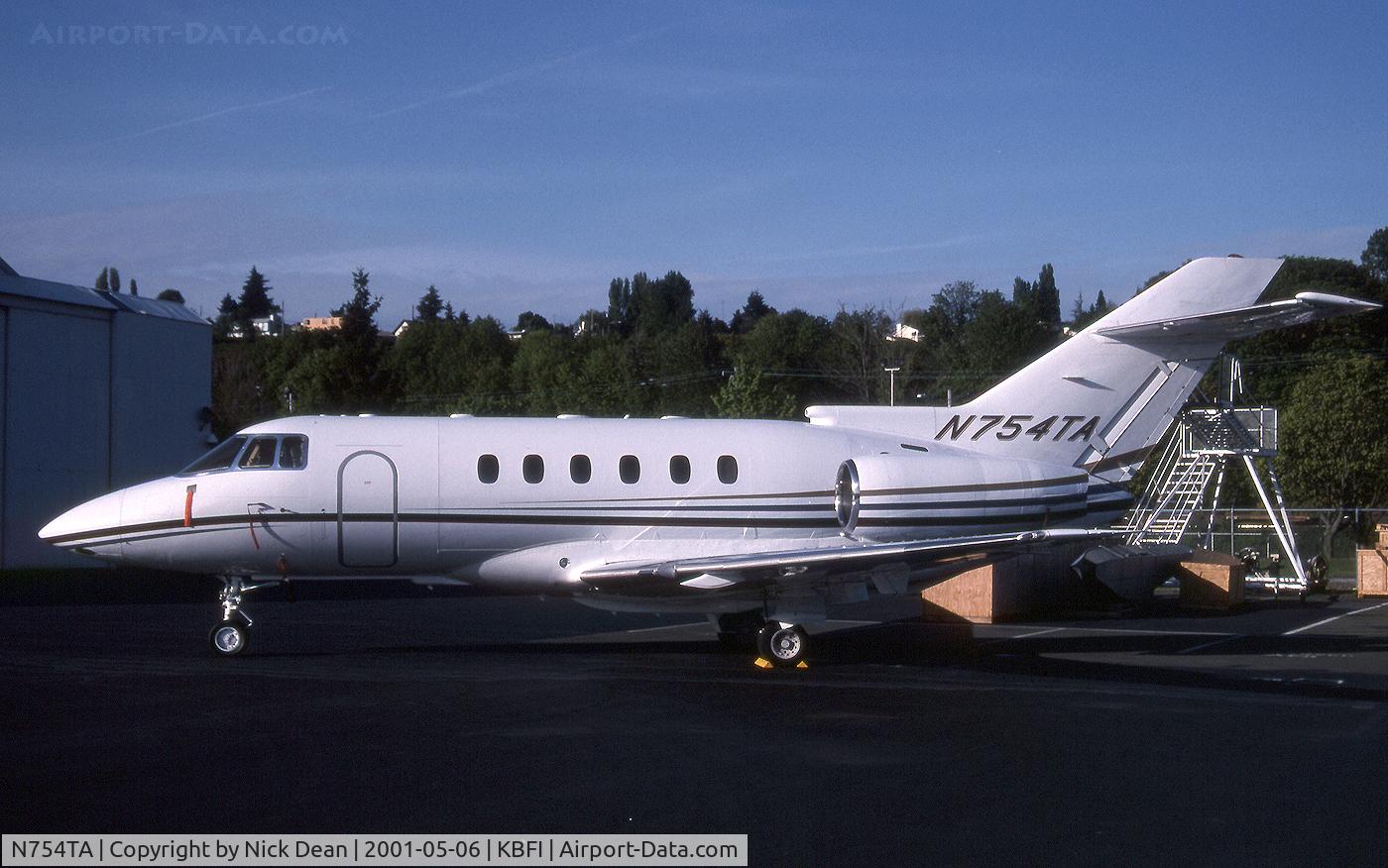 N754TA, 1999 Raytheon Hawker 800XP C/N 258406, KBFI