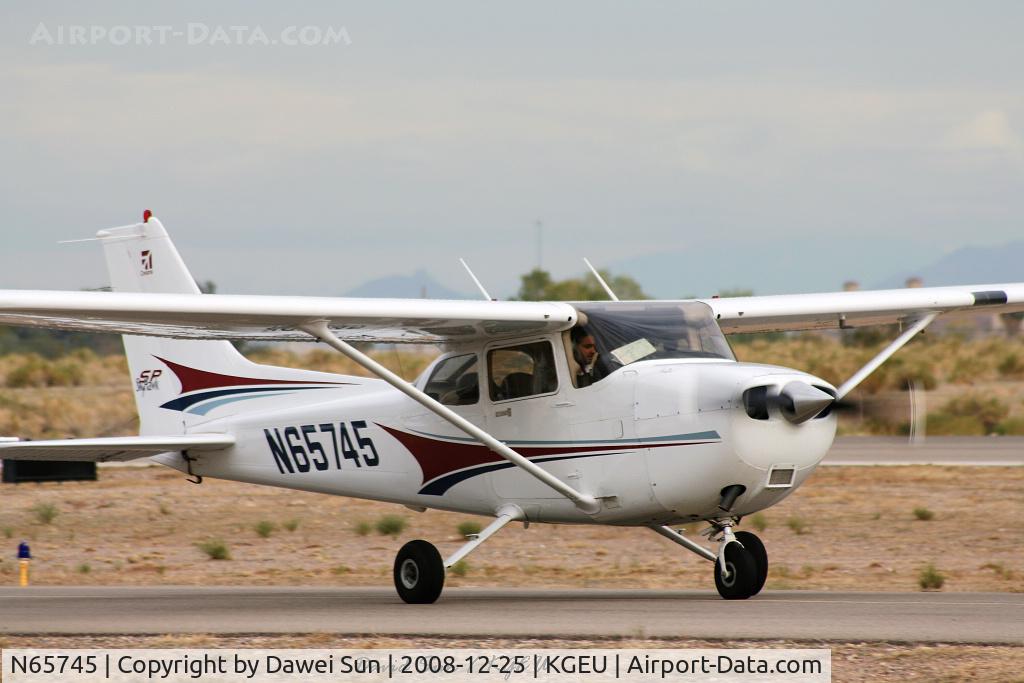 N65745, 2004 Cessna 172S C/N 172S9748, KGEU