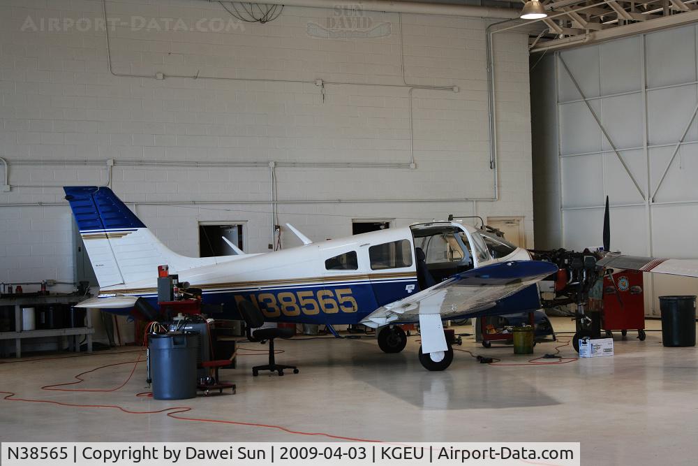 N38565, 1977 Piper PA-28R-201 Cherokee Arrow III C/N 28R-7737098, KGEU