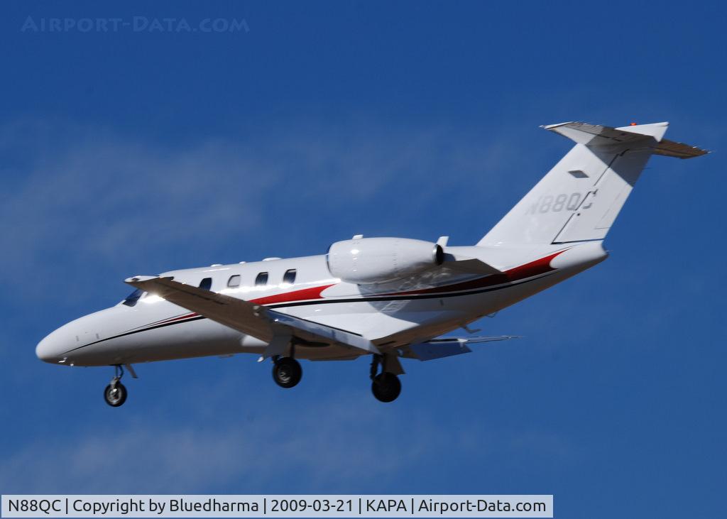 N88QC, 2008 Cessna 525 CitationJet CJ1+ C/N 525-0664, On final approach to 17L.