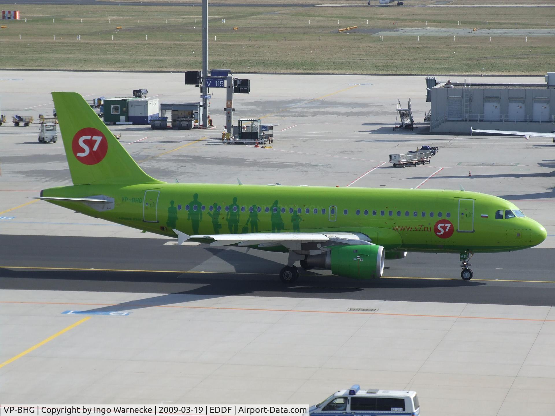 VP-BHG, 2002 Airbus A319-114 C/N 1870, Airbus A319-114 of S7 Siberia Airlines in front of terminal 2