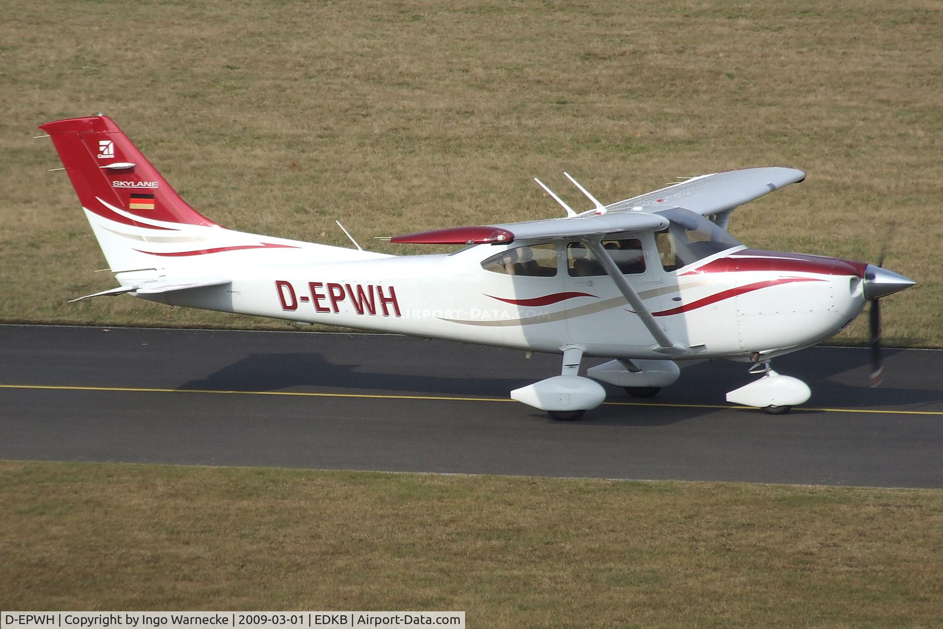 D-EPWH, 2008 Cessna 182T Skylane C/N 18282088, Cessna 182T Skylane at Bonn-Hangelar airfield