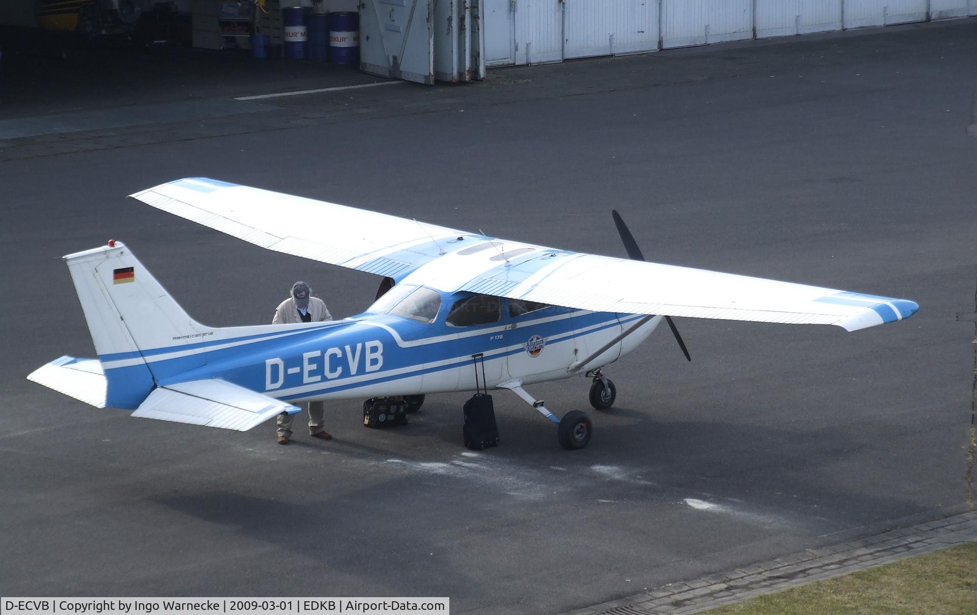 D-ECVB, Reims F172M Skyhawk Skyhawk C/N 0937, Cessna (Reims) F172M at Bonn-Hangelar airfield
