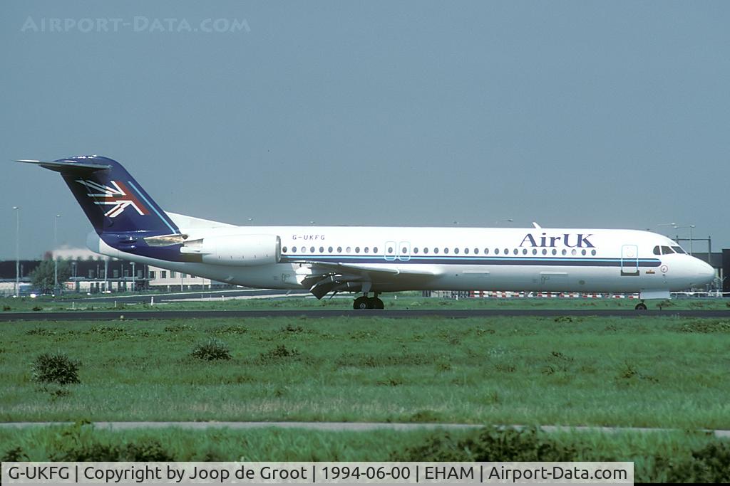G-UKFG, 1989 Fokker 100 (F-28-0100) C/N 11275, later to PH-OFG