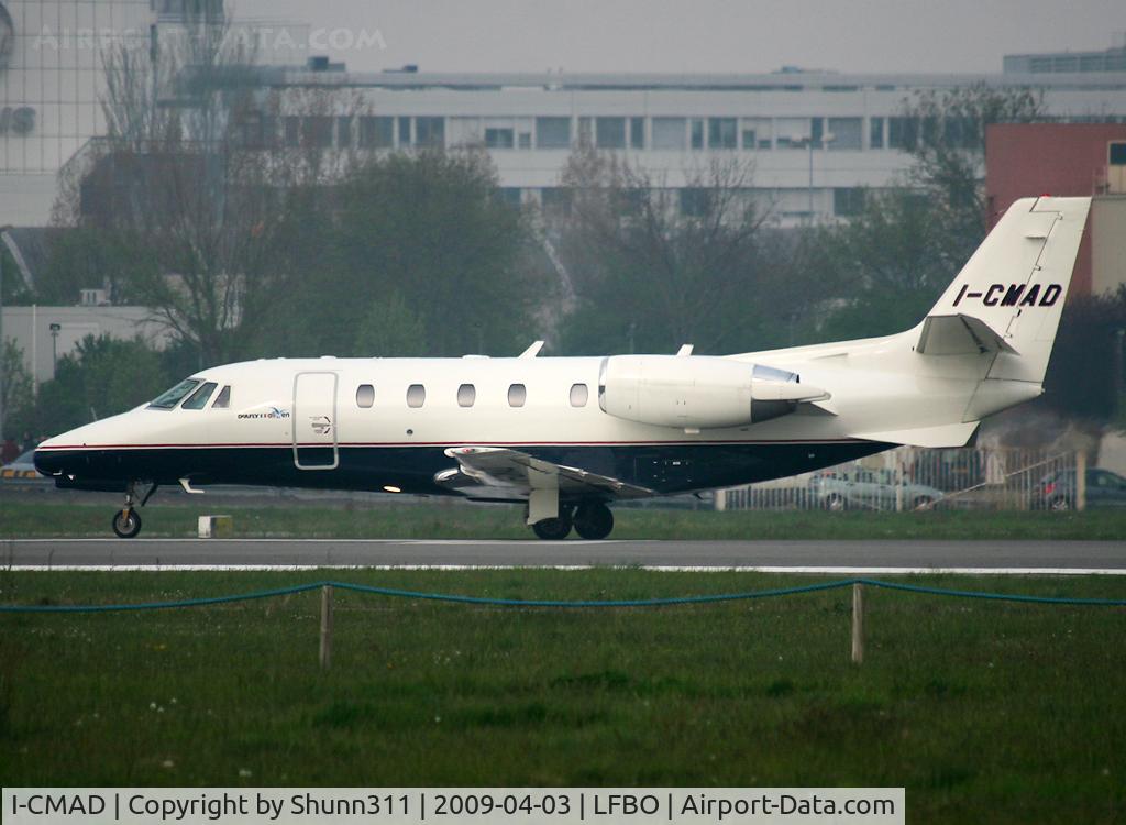 I-CMAD, 2008 Cessna 560XLS Citation Excel C/N 560-5801, Ready for take off rwy 32R