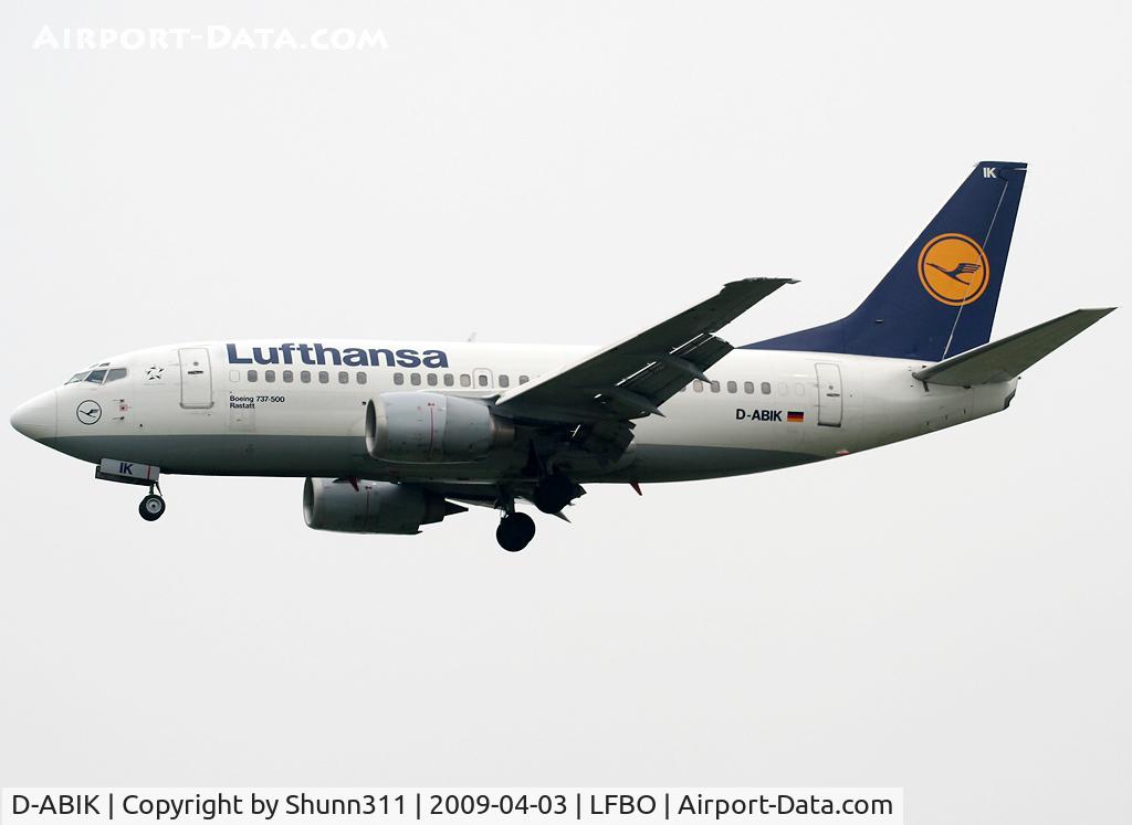 D-ABIK, 1991 Boeing 737-530 C/N 24823, Landing rwy 32L
