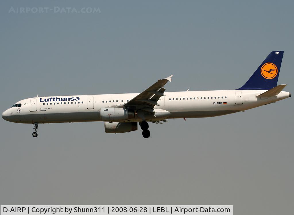 D-AIRP, 1995 Airbus A321-131 C/N 0564, Landing rwy 25R