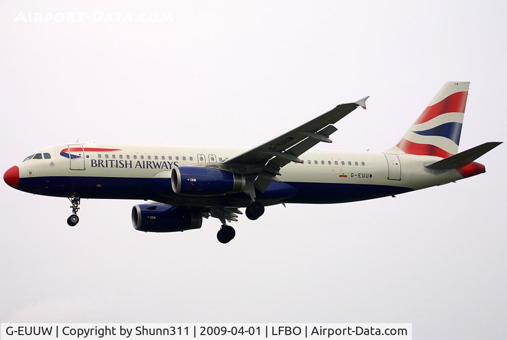 G-EUUW, 2008 Airbus A320-232 C/N 3499, Landing rwy 32L