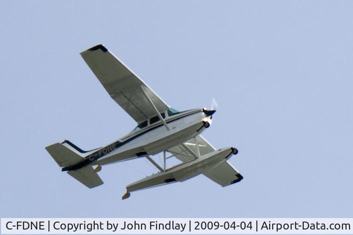 C-FDNE, 1979 Cessna 172N C/N 17273381, flying over Pitt River B.C