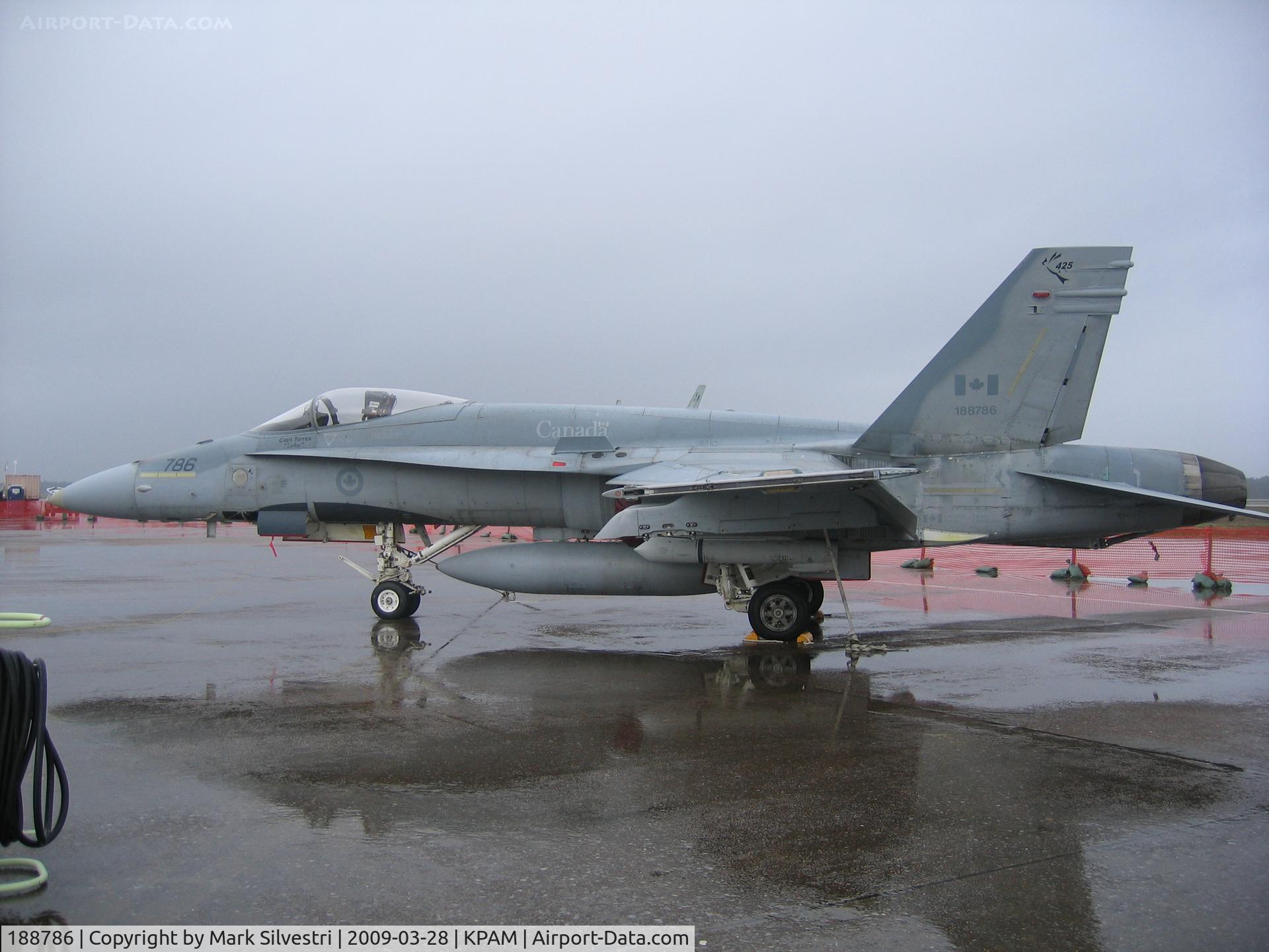 188786, 1987 McDonnell Douglas CF-188A Hornet C/N 0585/A493, 2009 Tyndall AFB Airshow