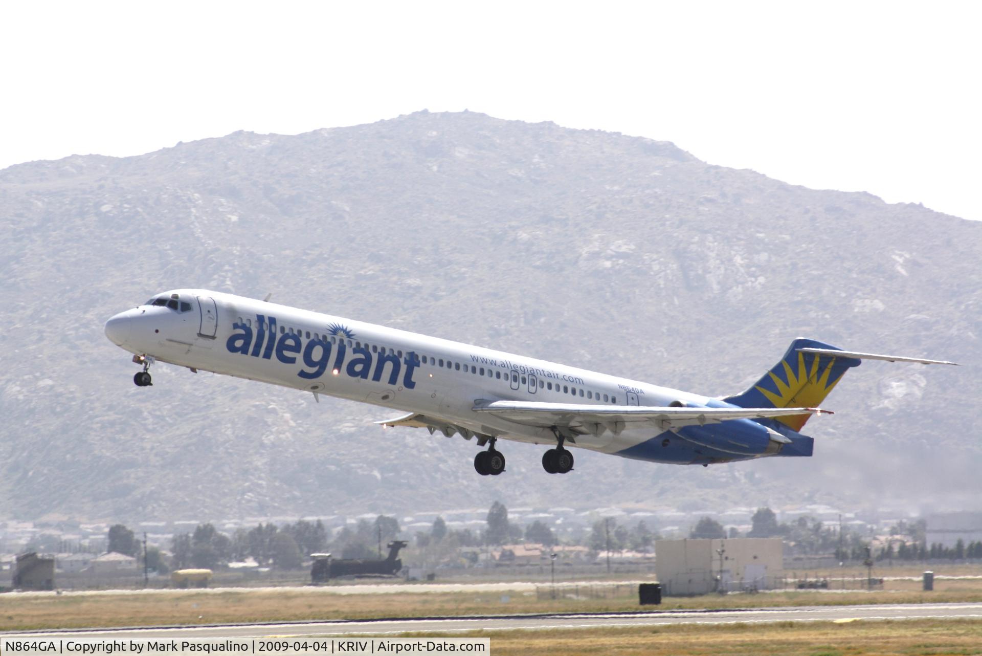 N864GA, 1989 McDonnell Douglas MD-83 (DC-9-83) C/N 49912, MD-83