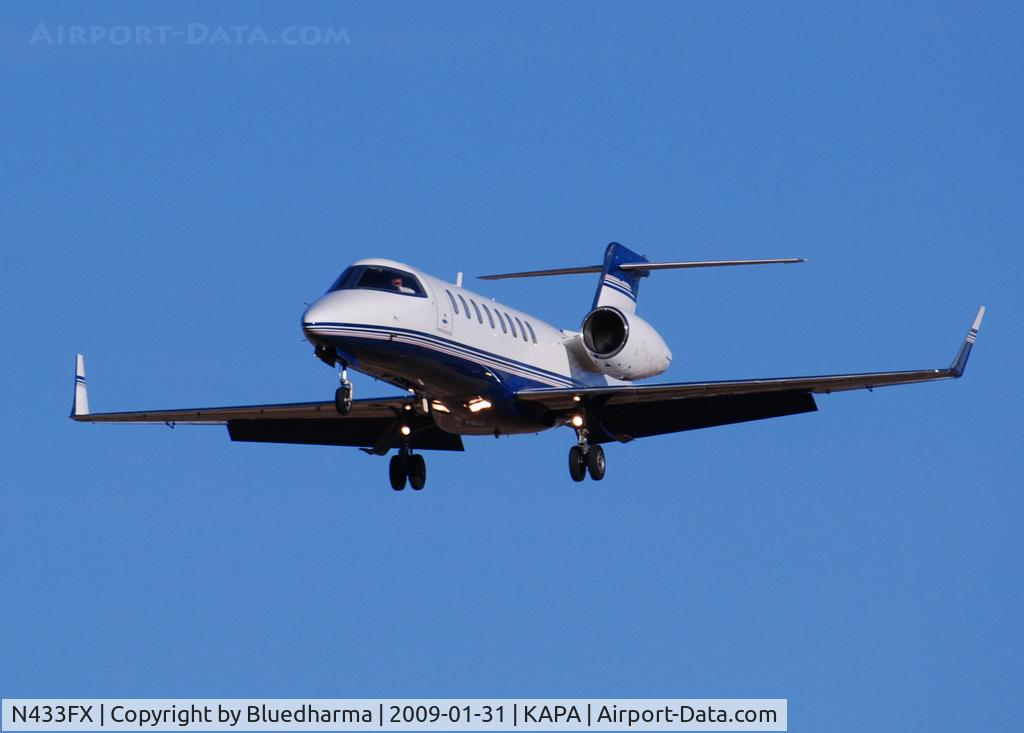 N433FX, 2002 Learjet 45 C/N 192, On final approach to 17L.